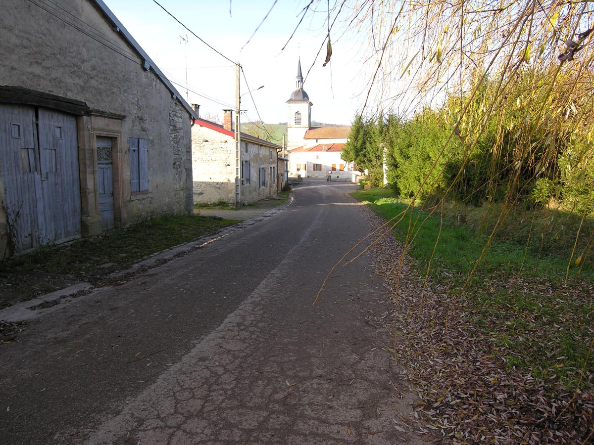 La route de Salmagne à Loisey