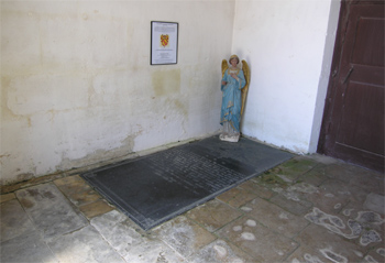 Pierre tombale de Florent-Claude du Châtelet